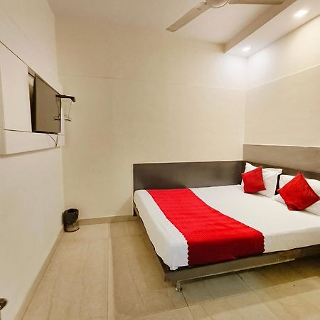 Hotel Hare Krishna Main Bazar Neu-Delhi Exterior foto