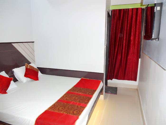 Hotel Hare Krishna Main Bazar Neu-Delhi Exterior foto